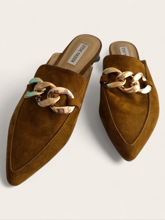 Steve Madden Tan Suede Chain-Trim Mules. - Picture 2 of 11